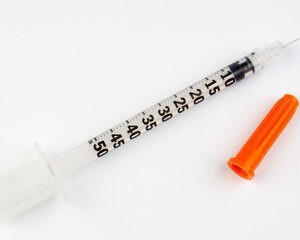 insulin-syringe-big-0